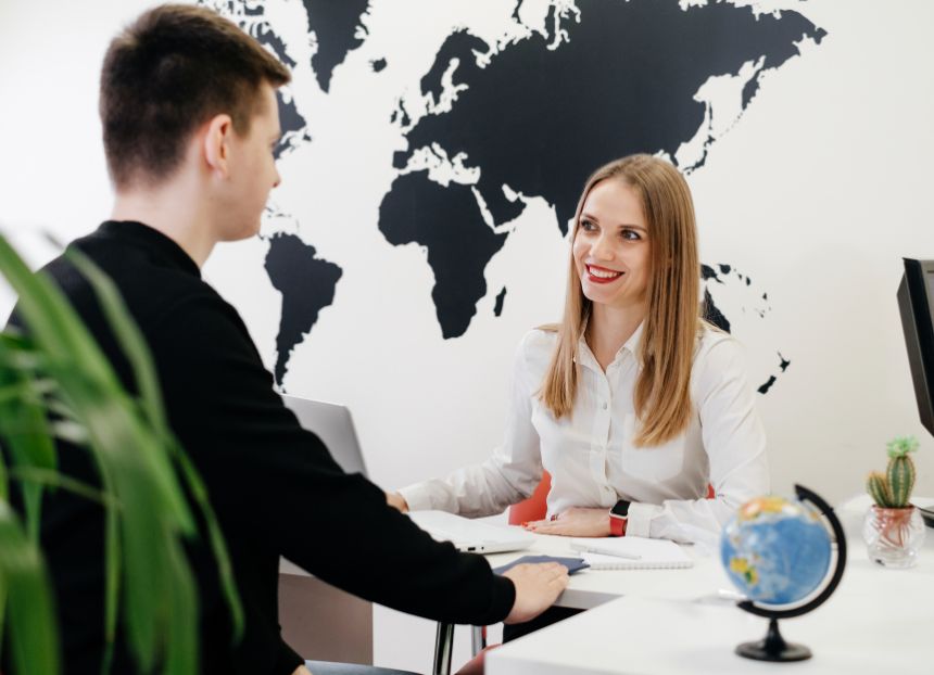How To Set Up Your Own Travel Agency And Tourism Company In Dubai (2025 Guide)